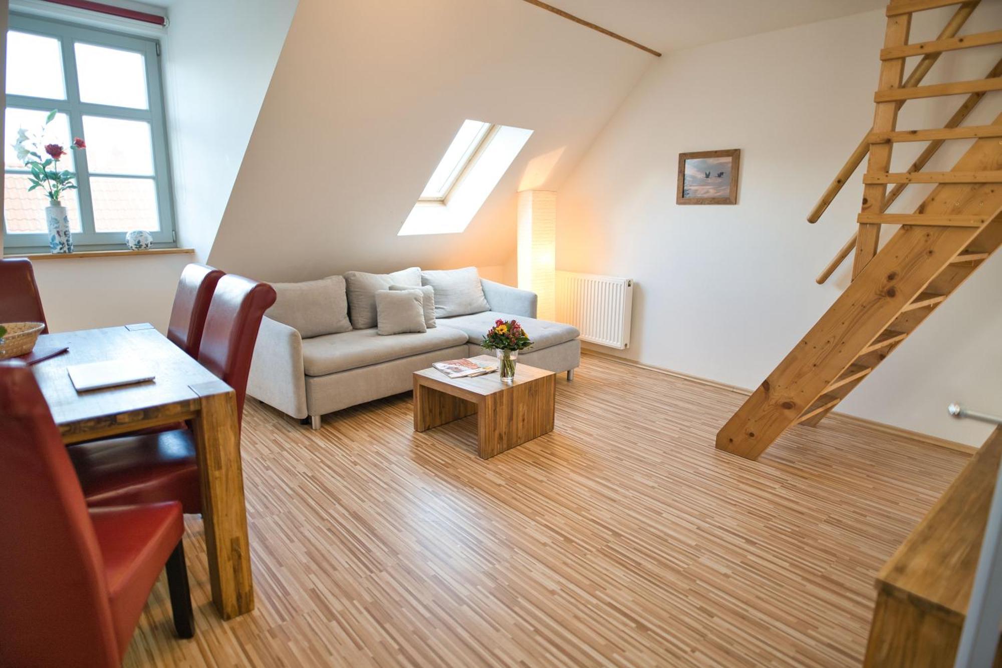 Zum Goldenen Anker Aparthotel Stralsund Exterior photo