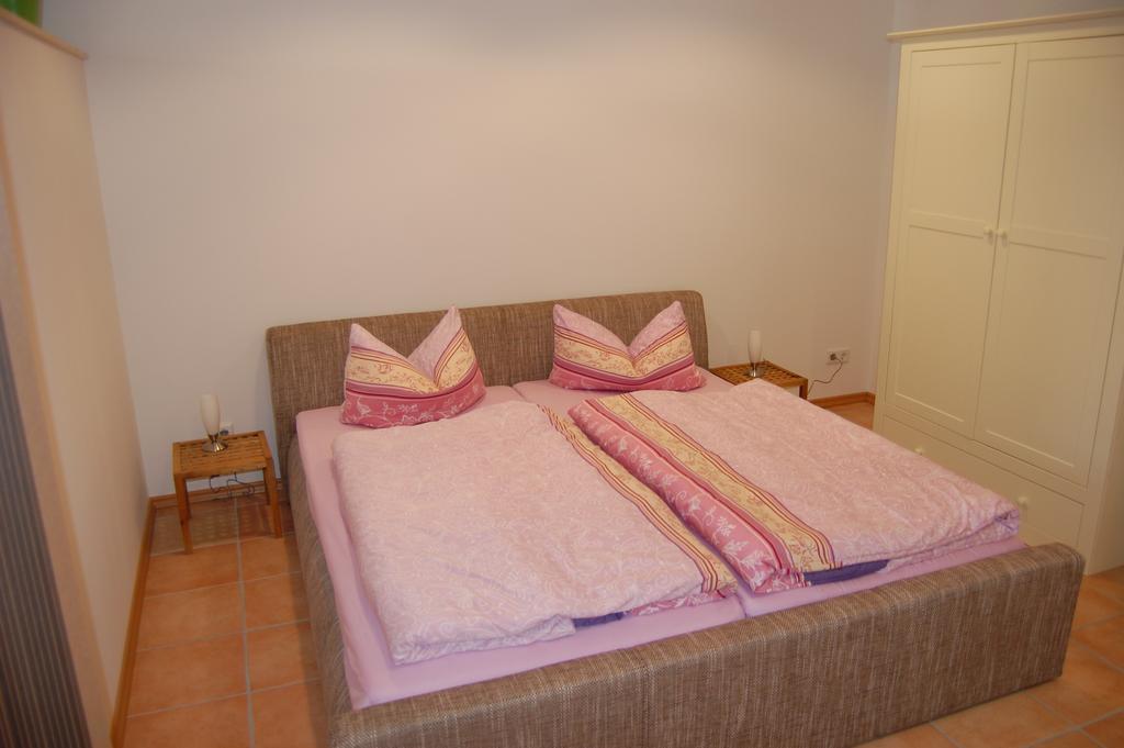 Zum Goldenen Anker Aparthotel Stralsund Room photo